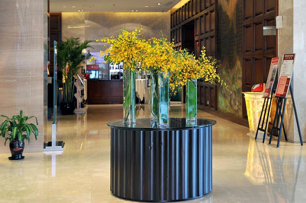 Ramada Plaza Shanghai Gateway Exterior foto