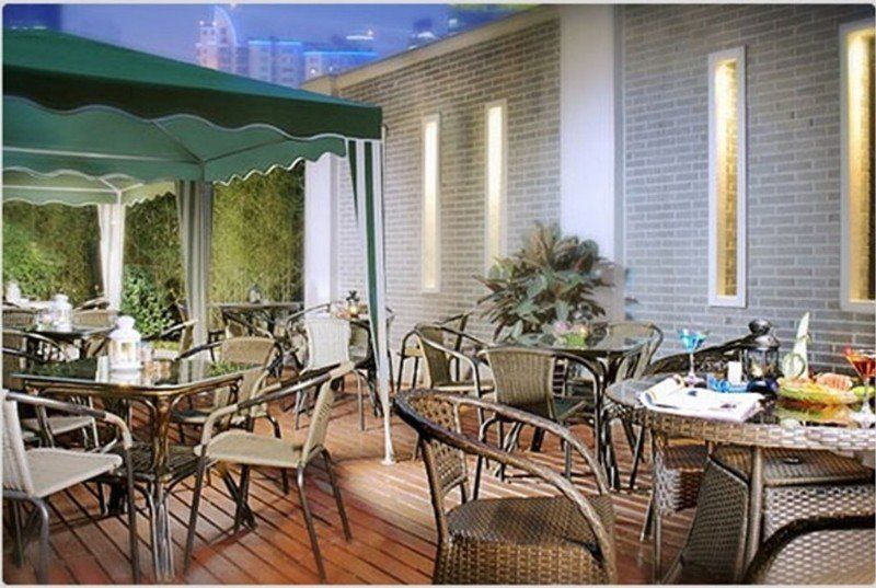 Ramada Plaza Shanghai Gateway Exterior foto