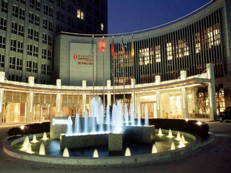 Ramada Plaza Shanghai Gateway Exterior foto